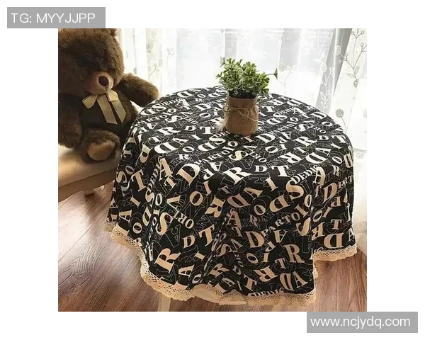 足球明星炭笔画艺术探索与色彩运用的全面分析与归纳